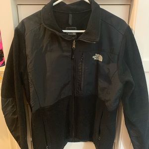 Used women’s Denali north face jacket